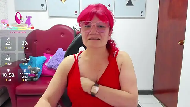 Snapshot of Salomeediaz_ chatting on 12/17/25, 09:09 Salomeediaz online show from 12/17/25, 09:09