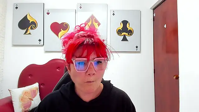 Snapshot of Salomeediaz_ chatting on 11/29/25, 09:04 Salomeediaz online show from 11/29/25, 09:04