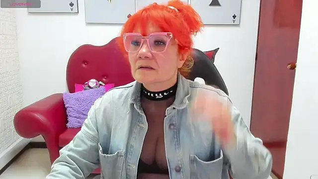 Salomeediaz  online show from 03/24/26, 09:04