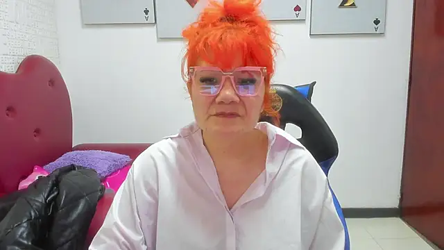 Salomeediaz  online show from 06/02/26, 08:42