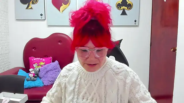 Snapshot of Salomeediaz_ chatting on 12/18/25, 08:56 Salomeediaz online show from 12/18/25, 08:56