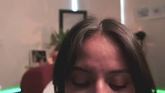 nahiapaws online show from 03/18/25, 08:59