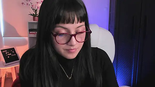 nahiapaws online show from 03/28/26, 10:44