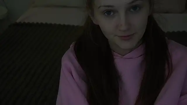 Snapshot of PamelaXX_ chatting on 10/15/25, 06:16 PamelaXX online show from 10/15/25, 06:16