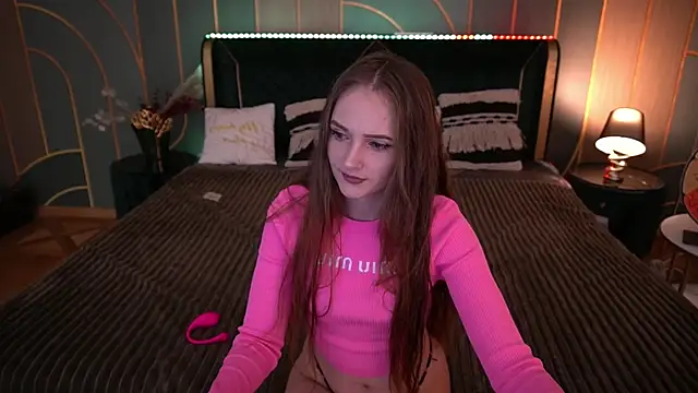 Snapshot of PamelaXX_ chatting on 10/05/25, 08:10 PamelaXX online show from 10/05/25, 08:10