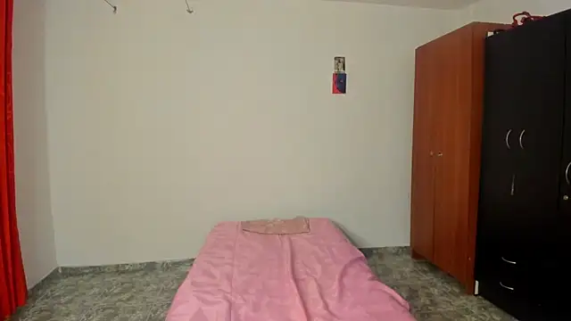 Snapshot of nicole_volkov chatting on 03/11/25, 04:19 nicole volkov online show from 03/11/25, 04:19