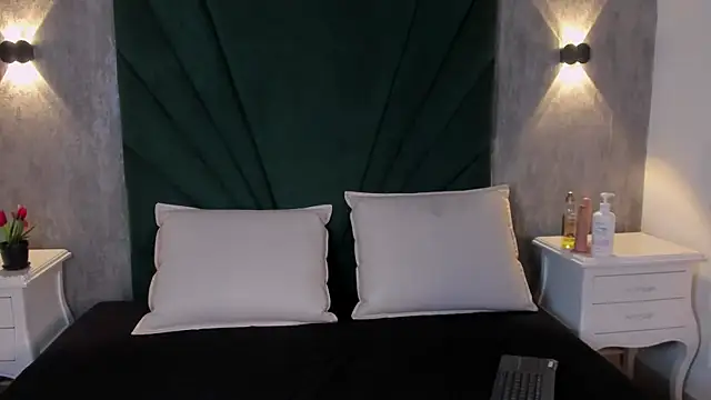 Snapshot of Alexiis_Etereo chatting on 02/28/26, 04:06 Alexiis Etereo online show from 02/28/26, 04:06