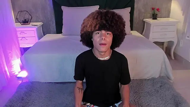 Alexiis Etereo online show from 03/31/26, 07:27