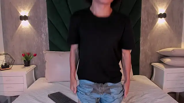 Snapshot of Alexiis_Etereo chatting on 02/05/26, 07:32 Alexiis Etereo online show from 02/05/26, 07:32