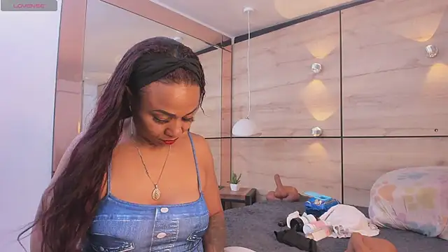 martina touss online show from 03/27/26, 12:28