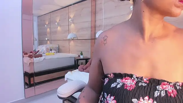 martina touss online show from 11/27/25, 12:16