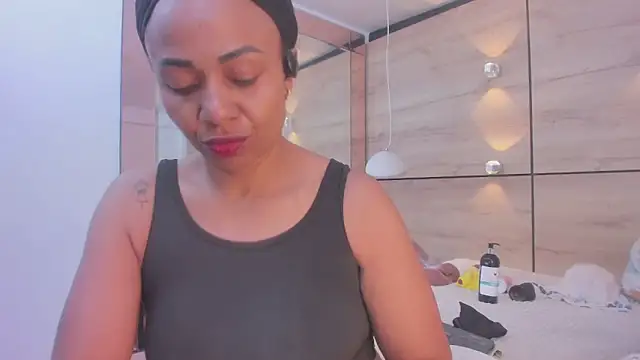 martina touss online show from 01/14/26, 01:04