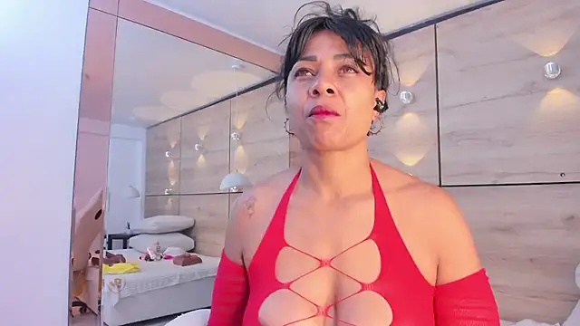 martina touss online show from 11/01/25, 11:59