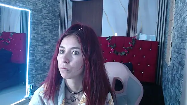 mildre303av online show from 11/26/25, 08:53