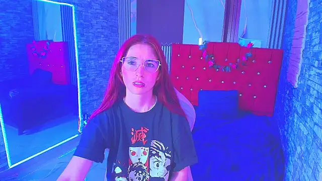 mildre303av online show from 10/25/25, 08:31