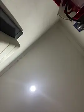 Charlotte cute18 online show from 12/12/24, 02:26