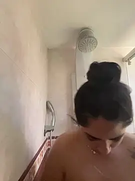 Charlotte cute18 online show from 12/10/24, 02:28