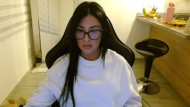 Charlotte cute18 online show from 01/10/26, 05:14