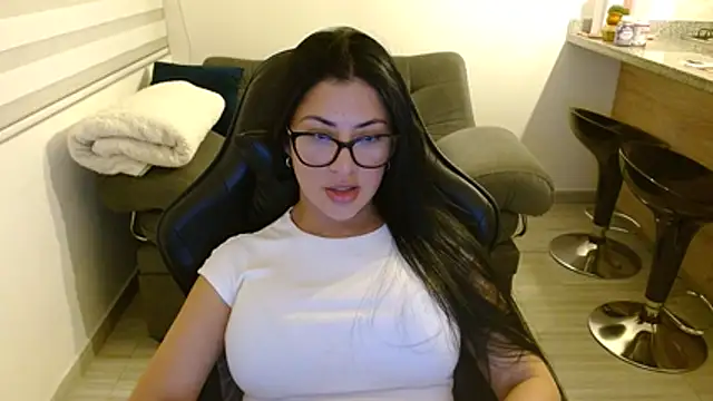 Charlotte cute18 online show from 07/14/26, 01:16