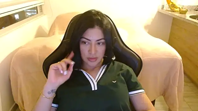 Charlotte cute18 online show from 05/28/26, 02:19