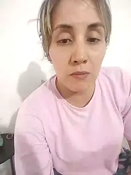 Isabel23zr online show from 01/17/25, 03:43