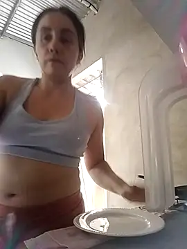 Isabel23zr online show from 02/19/26, 04:15