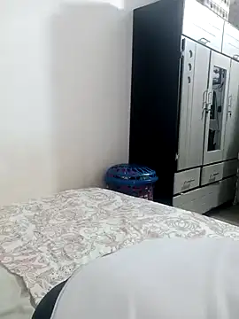 Isabel23zr online show from 01/14/25, 03:47