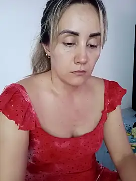 Isabel23zr online show from 10/06/25, 03:57