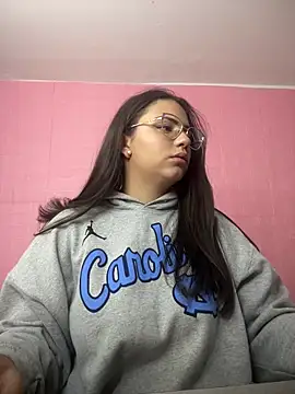 Snapshot of karol_9 chatting on 02/28/25, 01:05 karol 9 online show from 02/28/25, 01:05