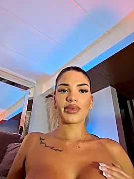 Ameliadickens online show from 11/21/25, 10:09