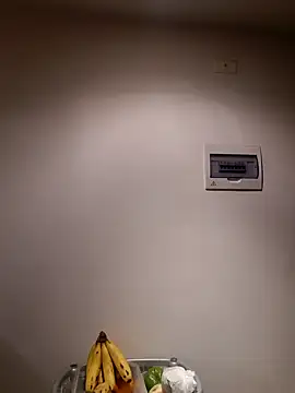  monicab online show from 03/22/25, 12:49