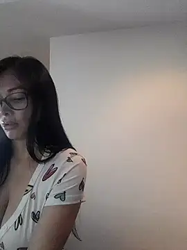  monicab online show from 11/25/25, 12:22