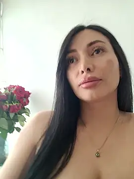 Snapshot of _monicab chatting on 01/10/26, 05:30 monicab online show from 01/10/26, 05:30