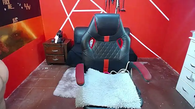 loly bigbooty4u online show from 11/29/25, 08:14