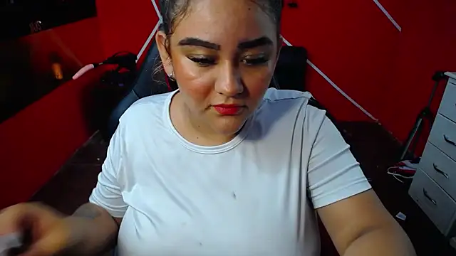 loly bigbooty4u online show from 11/23/25, 06:23