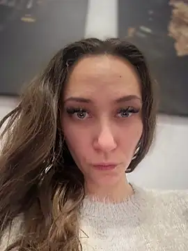 AliceMunro online show from 03/31/26, 01:02