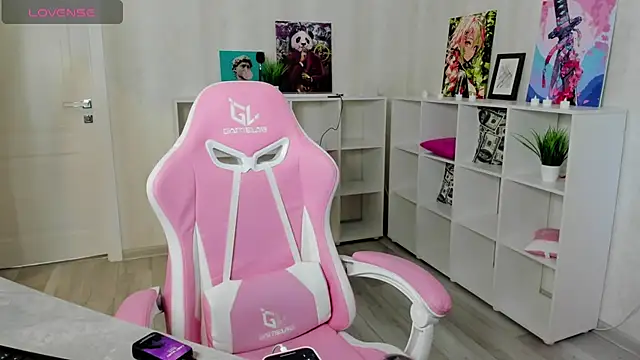 Snapshot of Stacey_Brown chatting on 12/02/24, 07:20 Stacey Brown online show from 12/02/24, 07:20