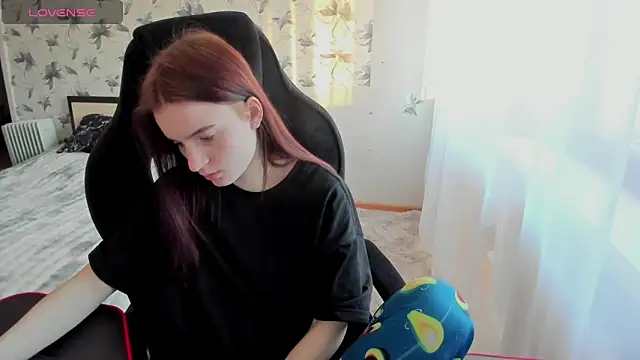 Snapshot of Stacey_Brown chatting on 01/16/25, 11:16 Stacey Brown online show from 01/16/25, 11:16