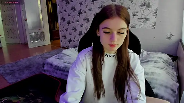 Snapshot of Stacey_Brown chatting on 12/25/24, 11:10 Stacey Brown online show from 12/25/24, 11:10