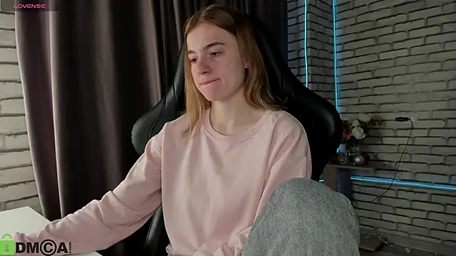 Stacey Brown online show from 01/12/26, 11:42