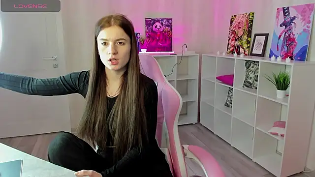 Snapshot of Stacey_Brown chatting on 12/02/24, 04:15 Stacey Brown online show from 12/02/24, 04:15