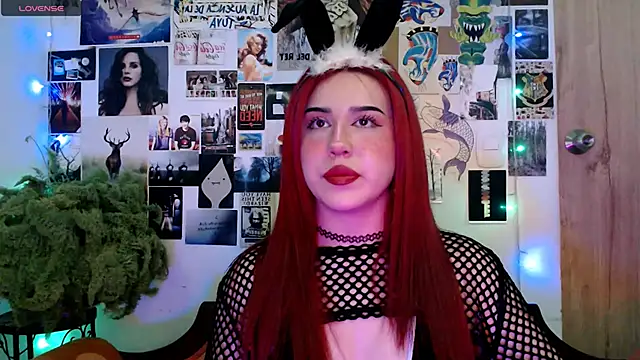 Sunny-hott online show from 11/23/25, 10:42