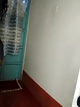 Snapshot of melaninebony1 chatting on 11/21/25, 04:39 melaninebony1 online show from 11/21/25, 04:39