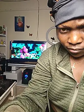 Snapshot of melaninebony1 chatting on 07/15/26, 10:06 melaninebony1 online show from 07/15/26, 10:06