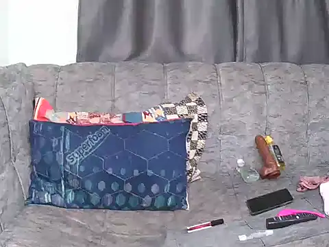 Snapshot of Bigboobylovers chatting on 09/20/25, 11:37 Bigboobylovers online show from 09/20/25, 11:37