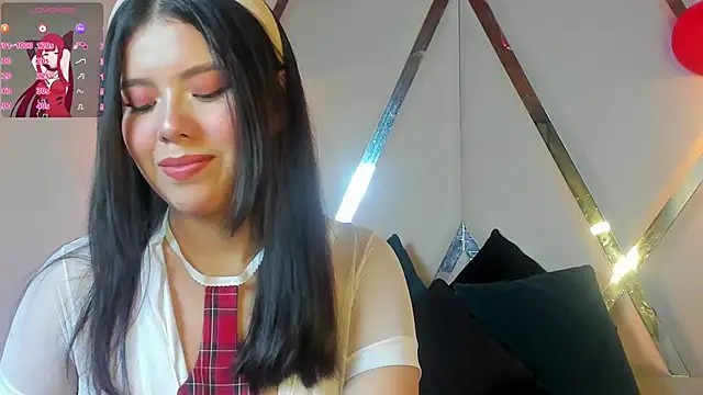 Snapshot of MarielQueenx chatting on 03/01/25, 06:35 MarielQueenx online show from 03/01/25, 06:35