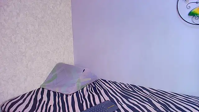 Chantal taylor  online show from 11/21/25, 12:04