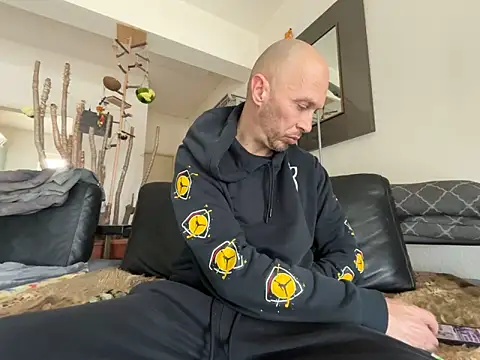 Germankink online show from 03/25/26, 12:04