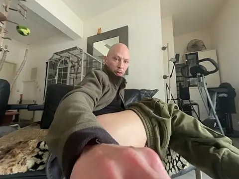 Snapshot of Germankink chatting on 02/21/26, 11:56 Germankink online show from 02/21/26, 11:56