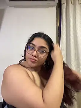 KathyGonzalez online show from 11/07/25, 10:46